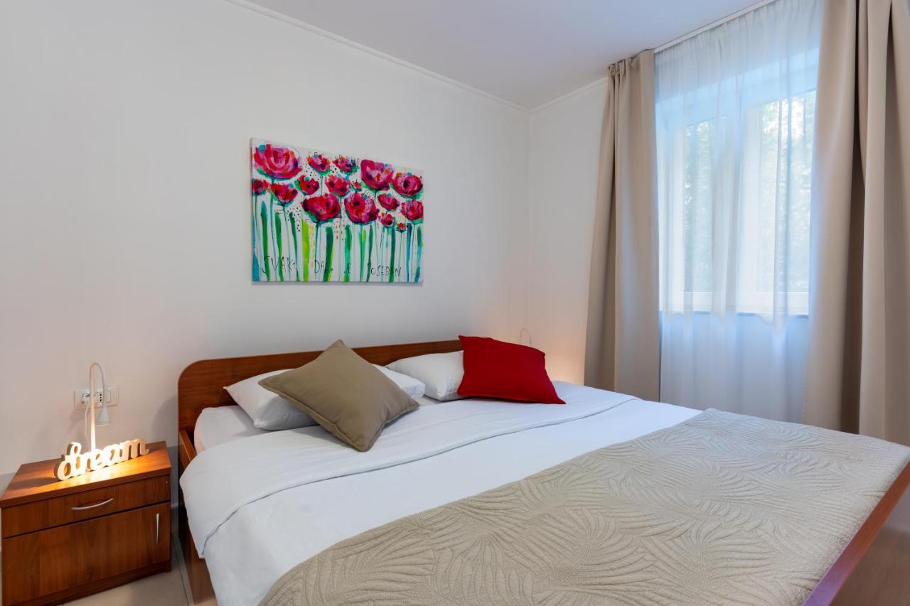 Apartments Dolac Nerezine Exterior photo